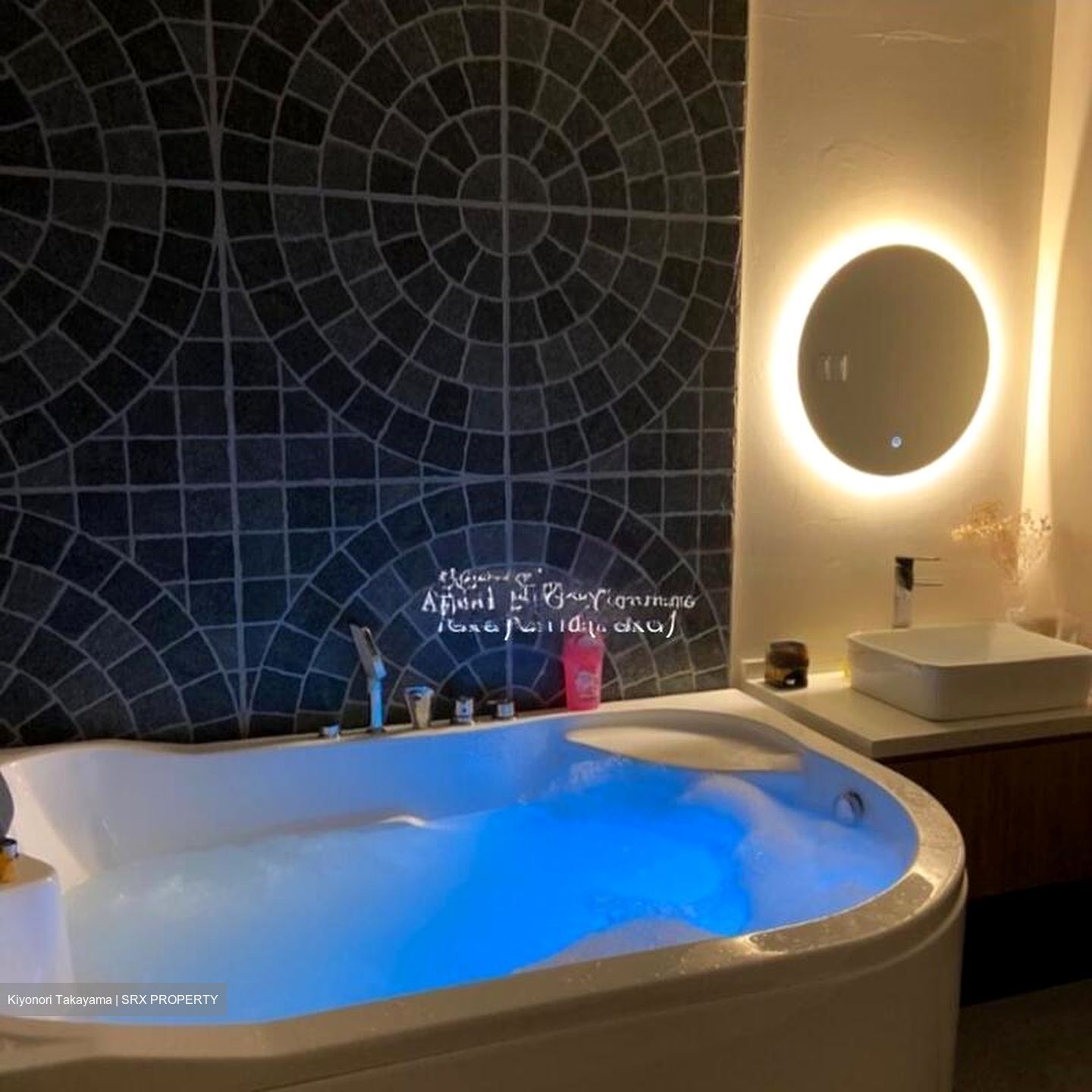 Plaza Singapura (D9), Shop House #478842781